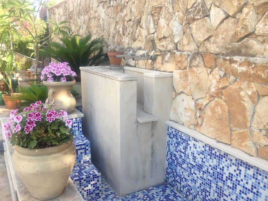 Il Giardino Dei Limoni Bed & Breakfast Aci Castello Exterior photo